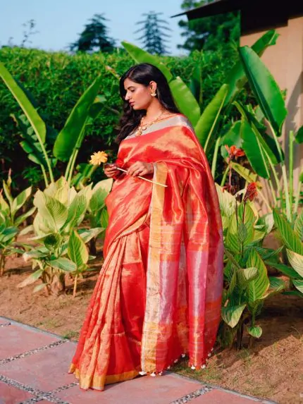 Red Lining Metallic Linen Saree