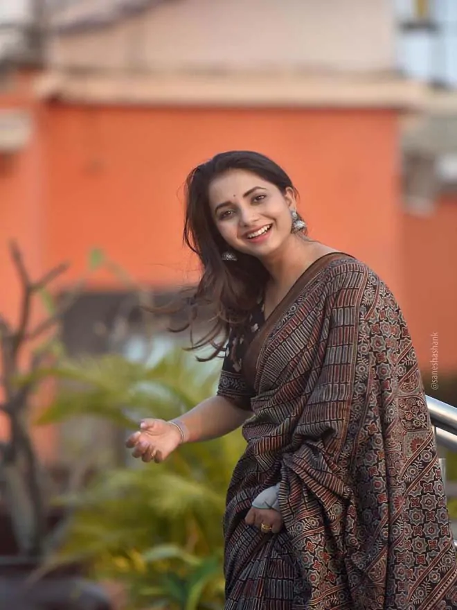Charcoal Mangalgiri Saree